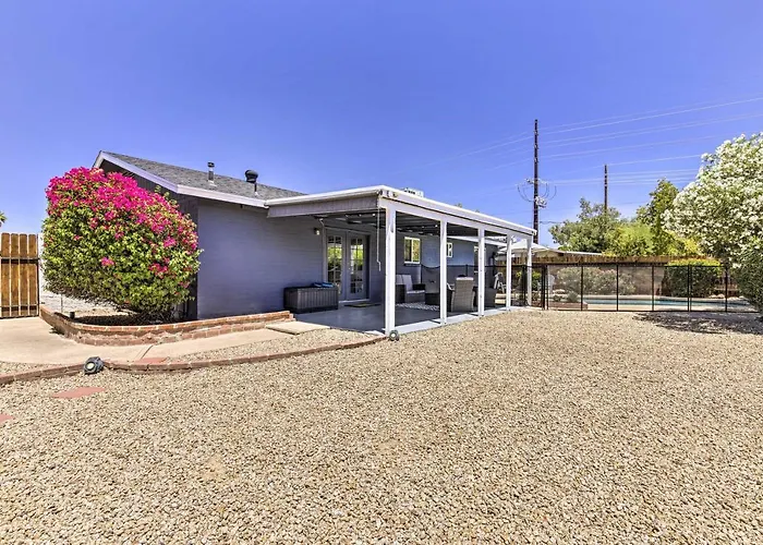 3 Mi To Asu! Snowbird Poolside Escape In Ferienhaus *